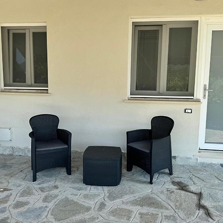 L'11 Affittacamere Borghetto Santo Spirito Bagian luar foto